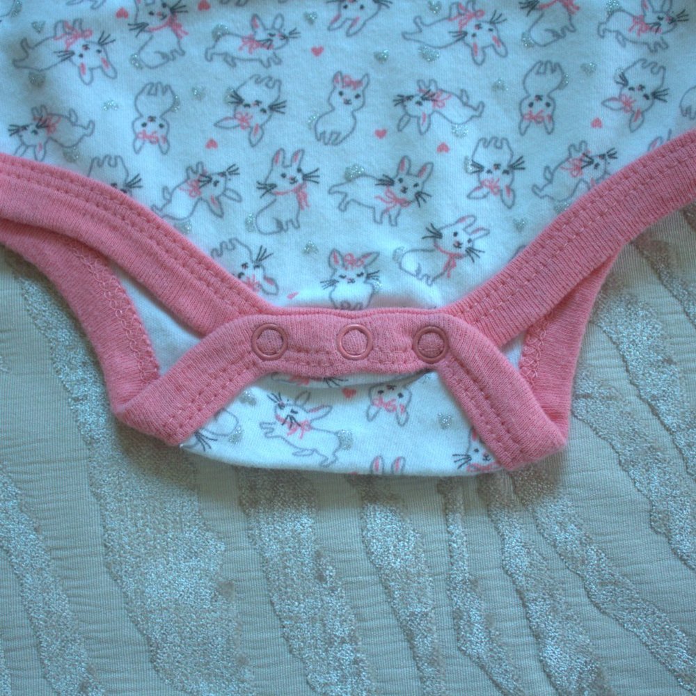 🚼 Duck Duck Goose Onesie | Glittery Bunny Onesie - Picture 3 of 6